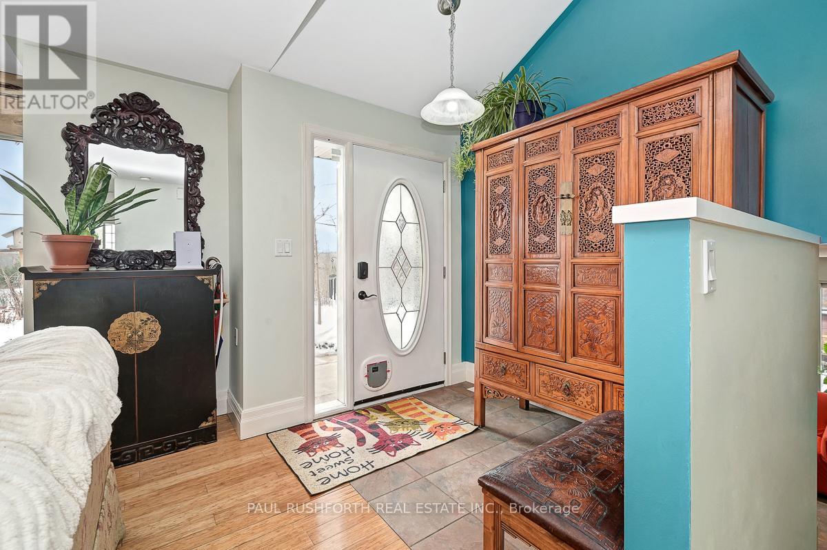 712 Flat Rapids Road, Mcnab/braeside, Ontario  K7S 3G8 - Photo 9 - X12854954