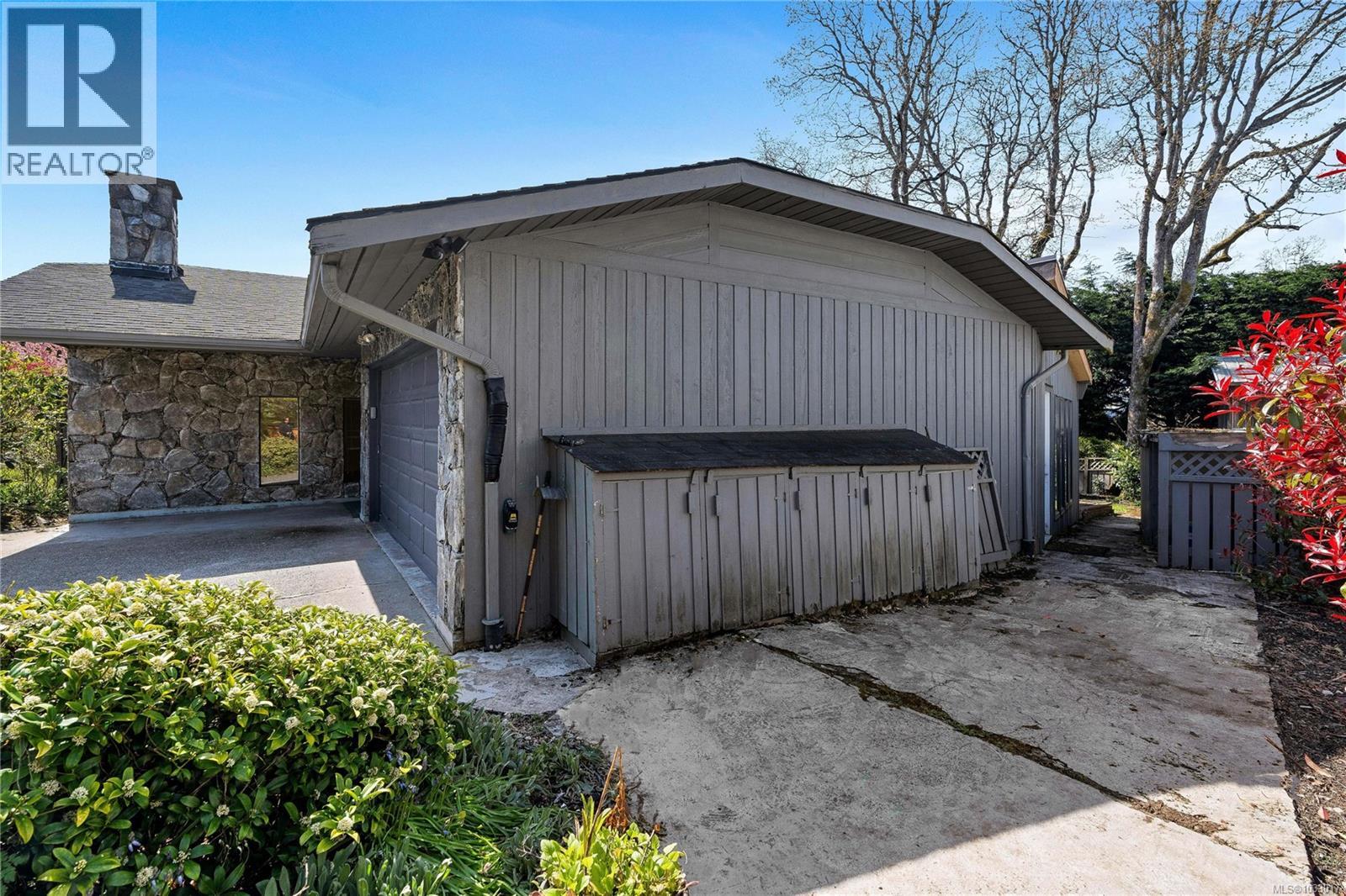 4188 Kincaid St, Saanich, British Columbia  V8X 4N8 - Photo 53 - 1033017