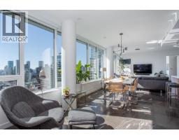 2004 885 CAMBIE STREET, Vancouver, British Columbia