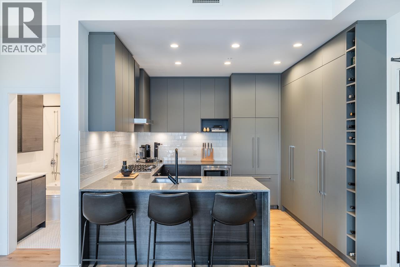 614 55 Klahanie Drive, Port Moody, British Columbia  V3H 0M9 - Photo 8 - R3114174