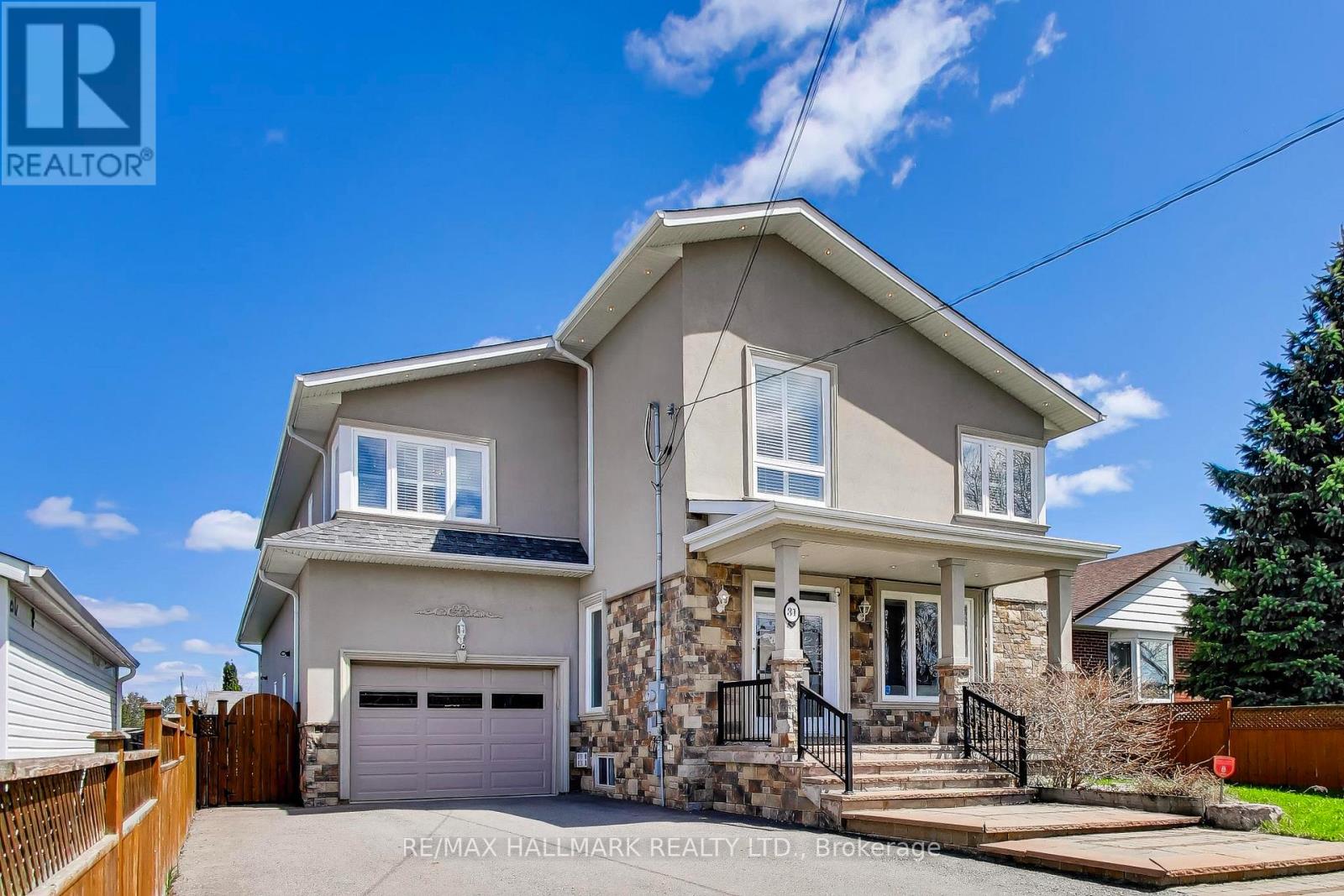 31 Ivanhoe Court, Toronto, Ontario  M1R 3G8 - Photo 2 - E13027070