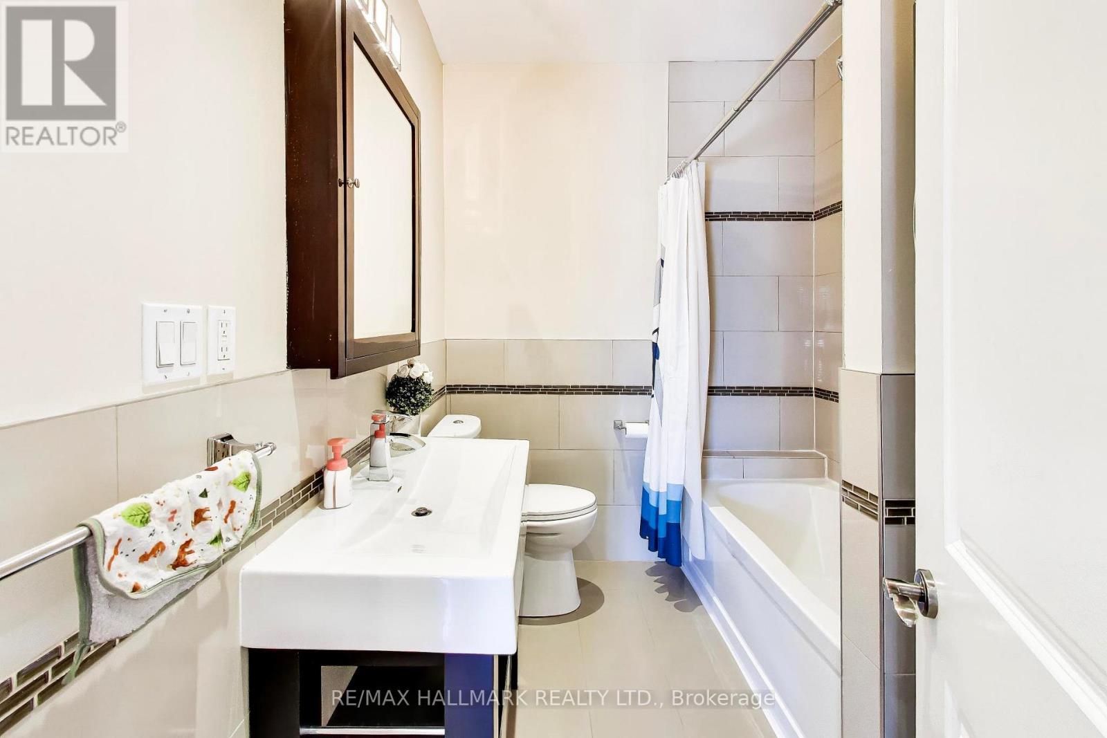 31 Ivanhoe Court, Toronto, Ontario  M1R 3G8 - Photo 30 - E13027070