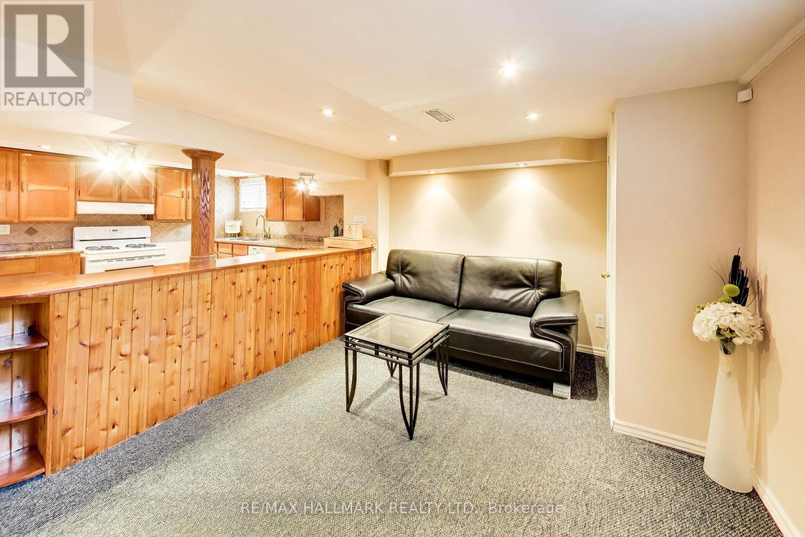 31 Ivanhoe Court, Toronto, Ontario  M1R 3G8 - Photo 32 - E13027070