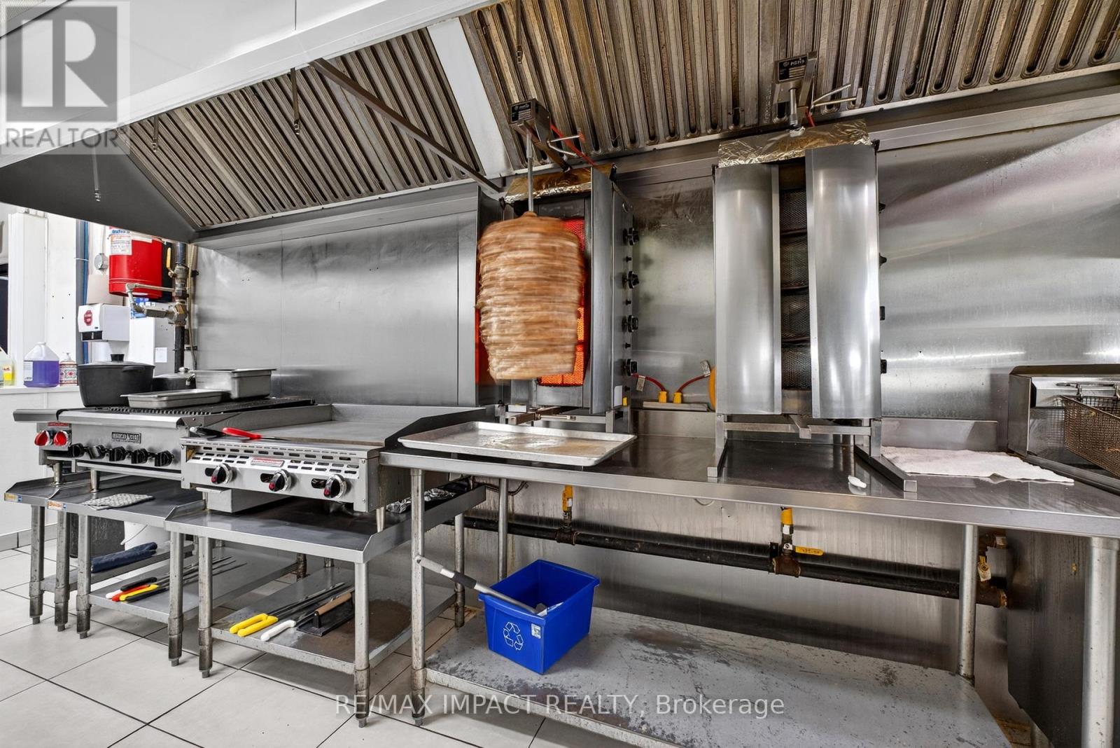 1812 Simcoe Street, Oshawa, Ontario  L1G 4Y2 - Photo 16 - E13027074