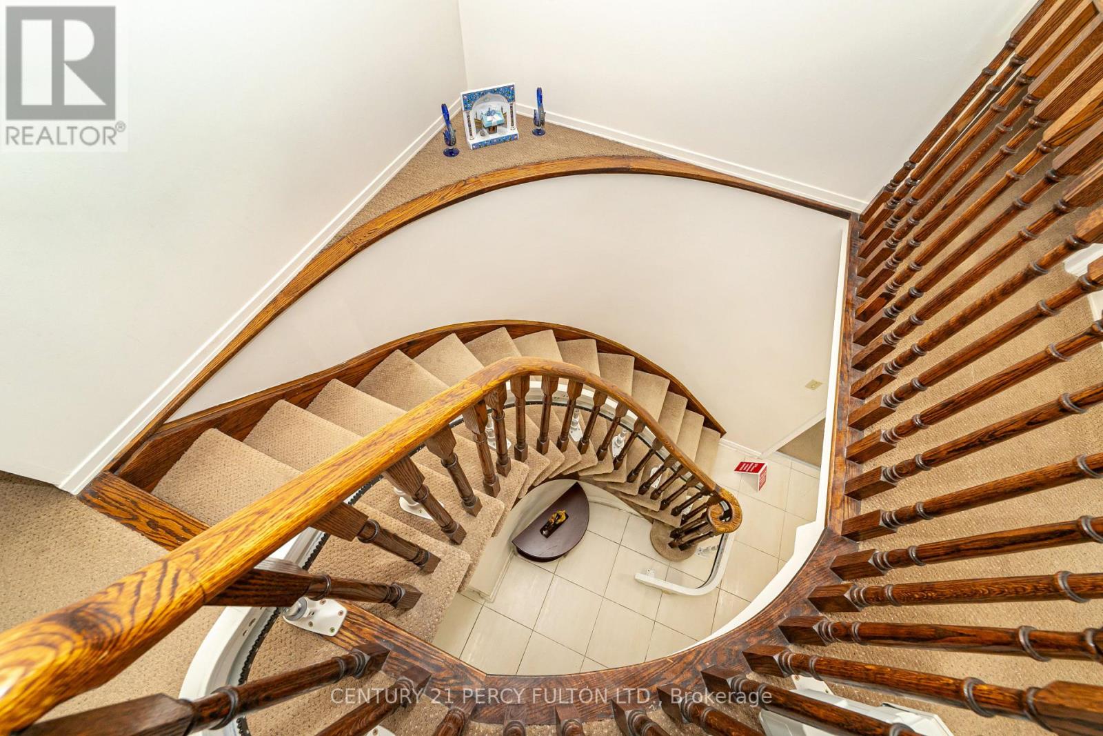 1634 Beaton Way, Pickering, Ontario  L1X 1X8 - Photo 22 - E13027110