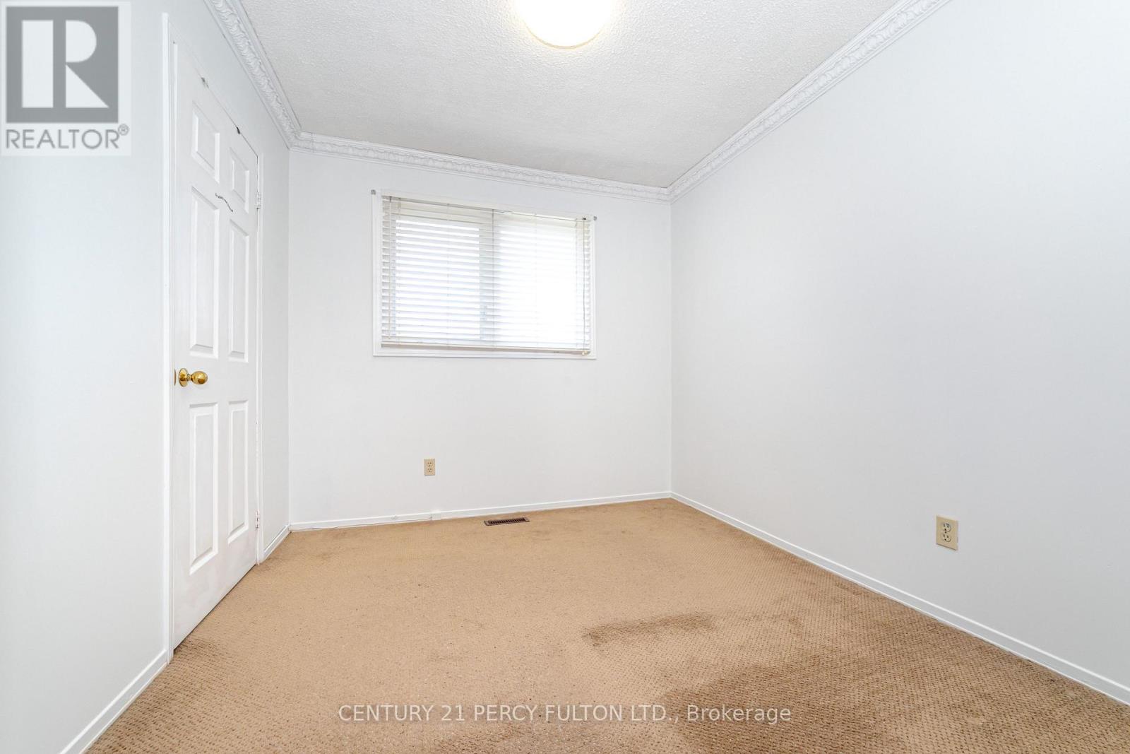 1634 Beaton Way, Pickering, Ontario  L1X 1X8 - Photo 31 - E13027110