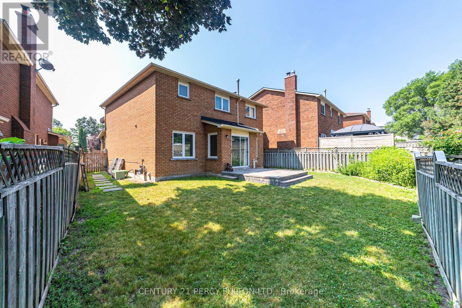 1634 Beaton Way, Pickering, Ontario  L1X 1X8 - Photo 44 - E13027110