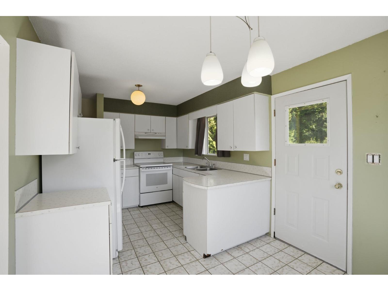 9071 Pemberton Place, Delta, British Columbia  V4C 3J6 - Photo 5 - R3114189