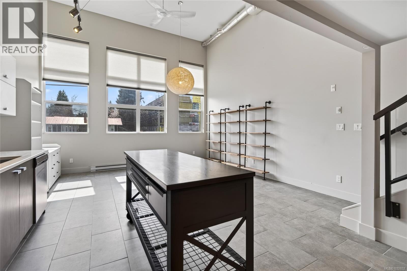 307 1978 Cliffe Ave, Courtenay, British Columbia