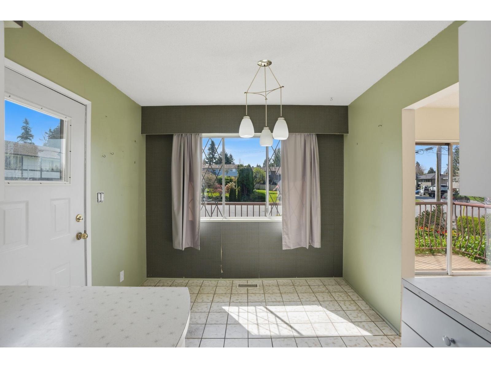 9071 Pemberton Place, Delta, British Columbia  V4C 3J6 - Photo 6 - R3114189