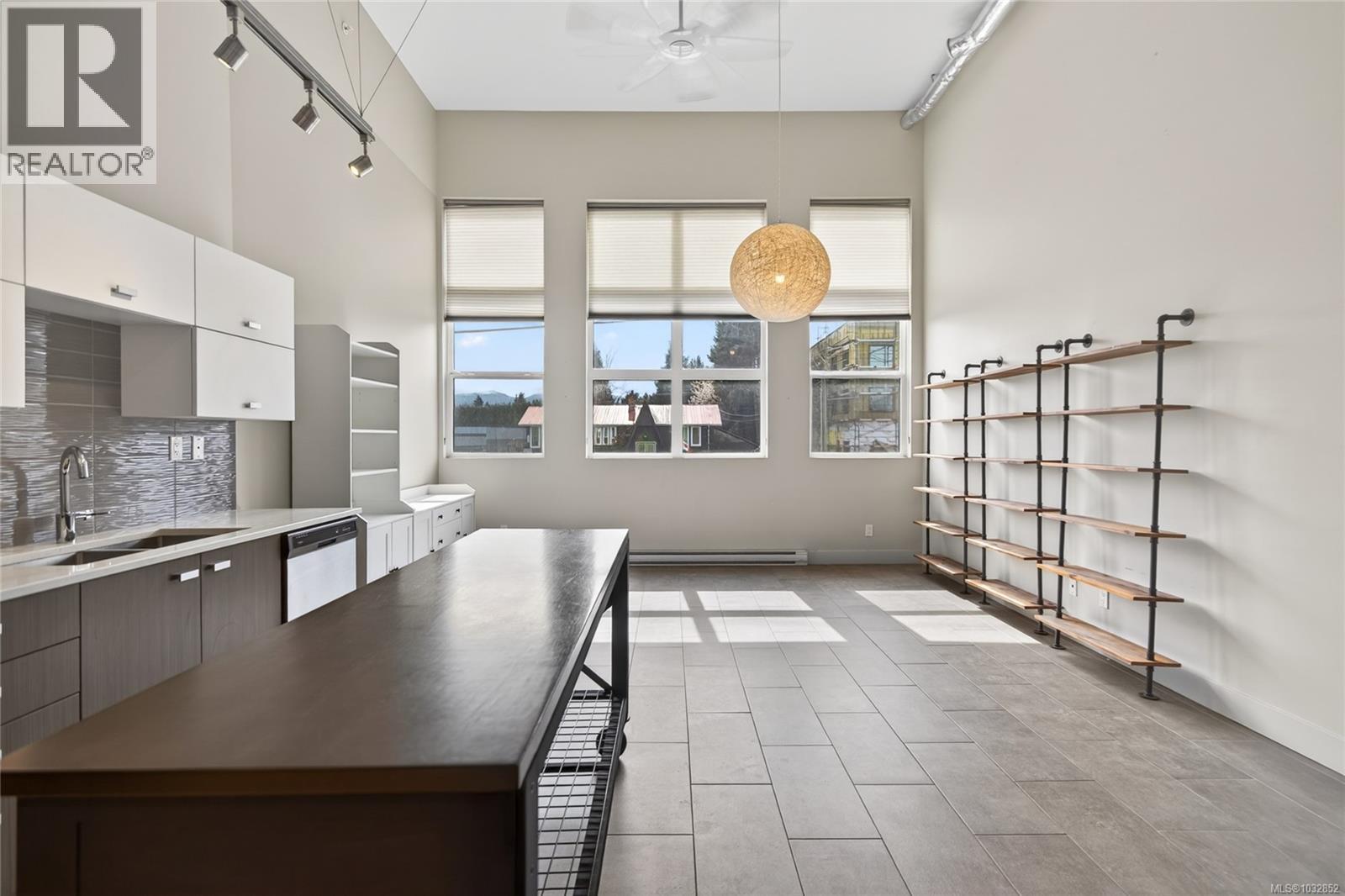 307 1978 Cliffe Ave, Courtenay, British Columbia  V9N 2N1 - Photo 5 - 1032852