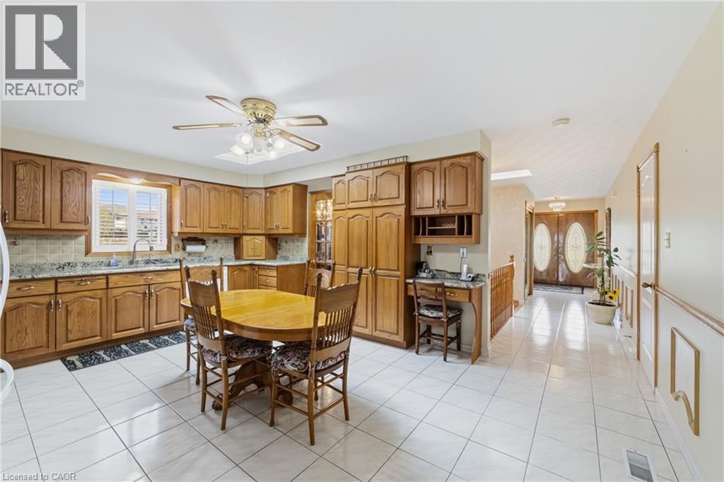 546 Dicenzo Drive, Hamilton, Ontario  L9C 2C3 - Photo 13 - 40822823