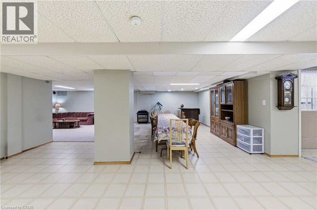 546 Dicenzo Drive, Hamilton, Ontario  L9C 2C3 - Photo 34 - 40822823