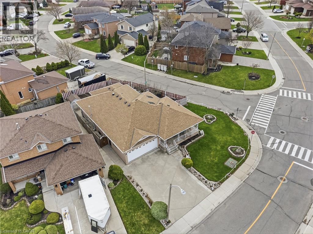 546 Dicenzo Drive, Hamilton, Ontario  L9C 2C3 - Photo 46 - 40822823