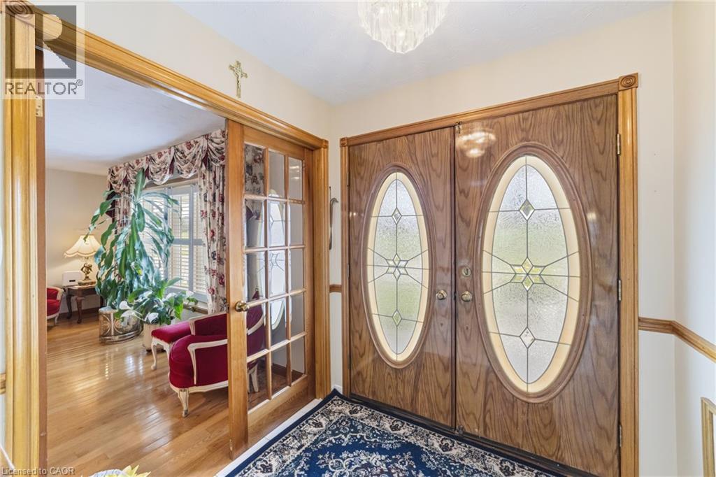 546 Dicenzo Drive, Hamilton, Ontario  L9C 2C3 - Photo 6 - 40822823