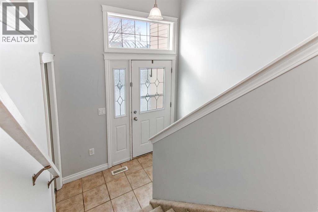 204, 4833 52 Street, Olds, Alberta  T4H 1G2 - Photo 5 - A2291386