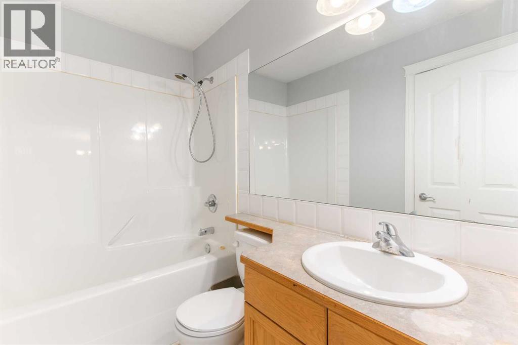 204, 4833 52 Street, Olds, Alberta  T4H 1G2 - Photo 14 - A2291386