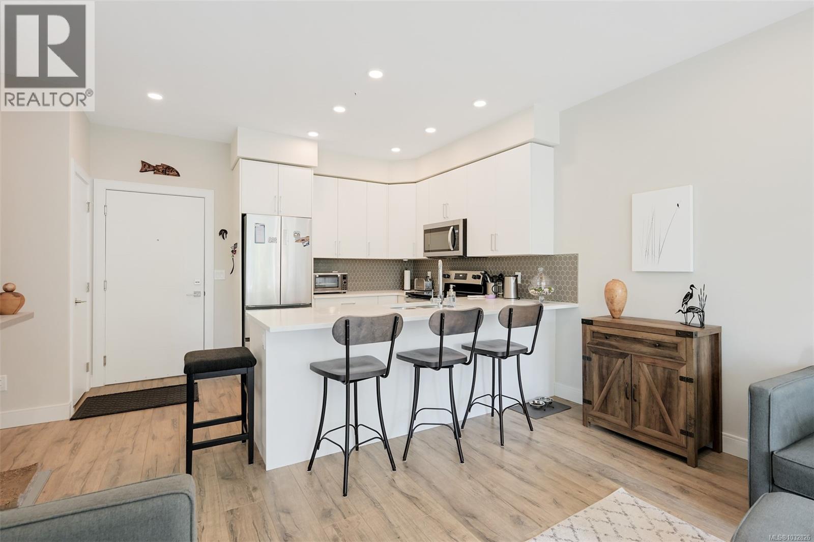 408 280 Island Hwy, View Royal, British Columbia  V9B 1G5 - Photo 13 - 1032826