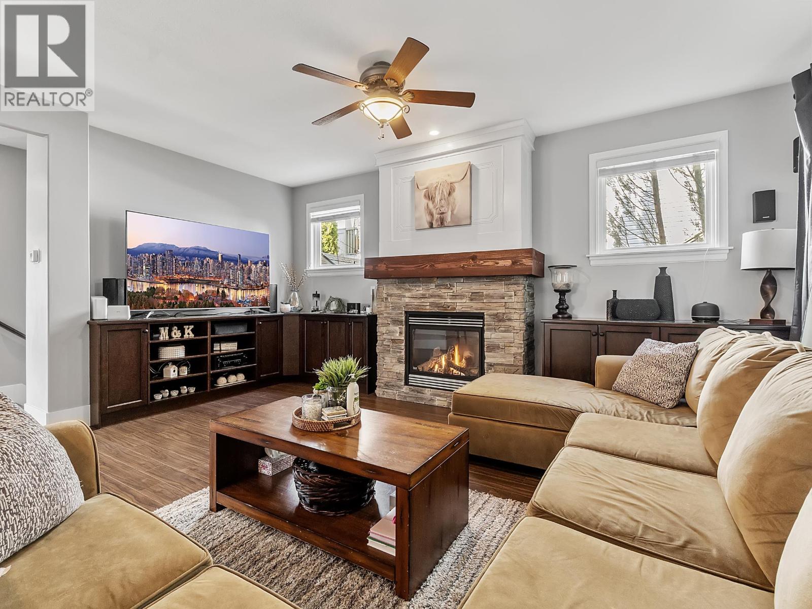 23462 133 Avenue, Maple Ridge, British Columbia  V4R 2W7 - Photo 5 - R3113444