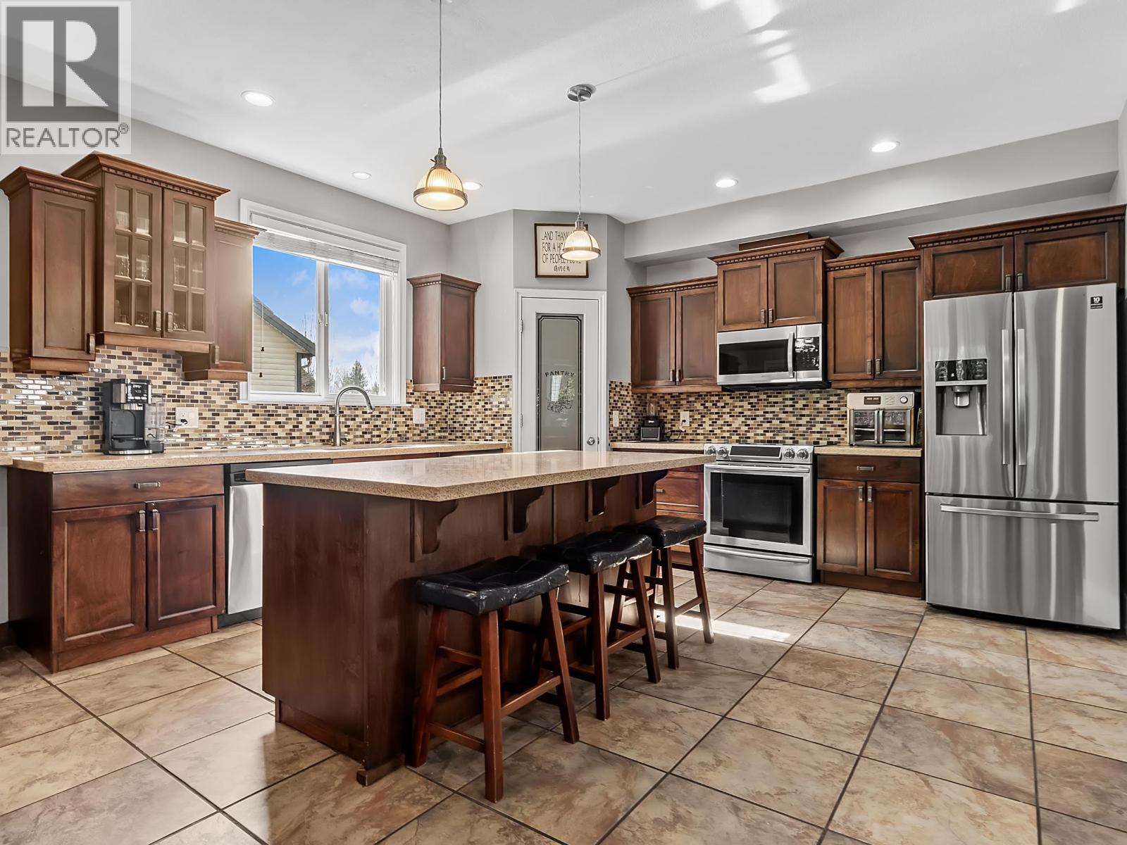 23462 133 Avenue, Maple Ridge, British Columbia  V4R 2W7 - Photo 8 - R3113444