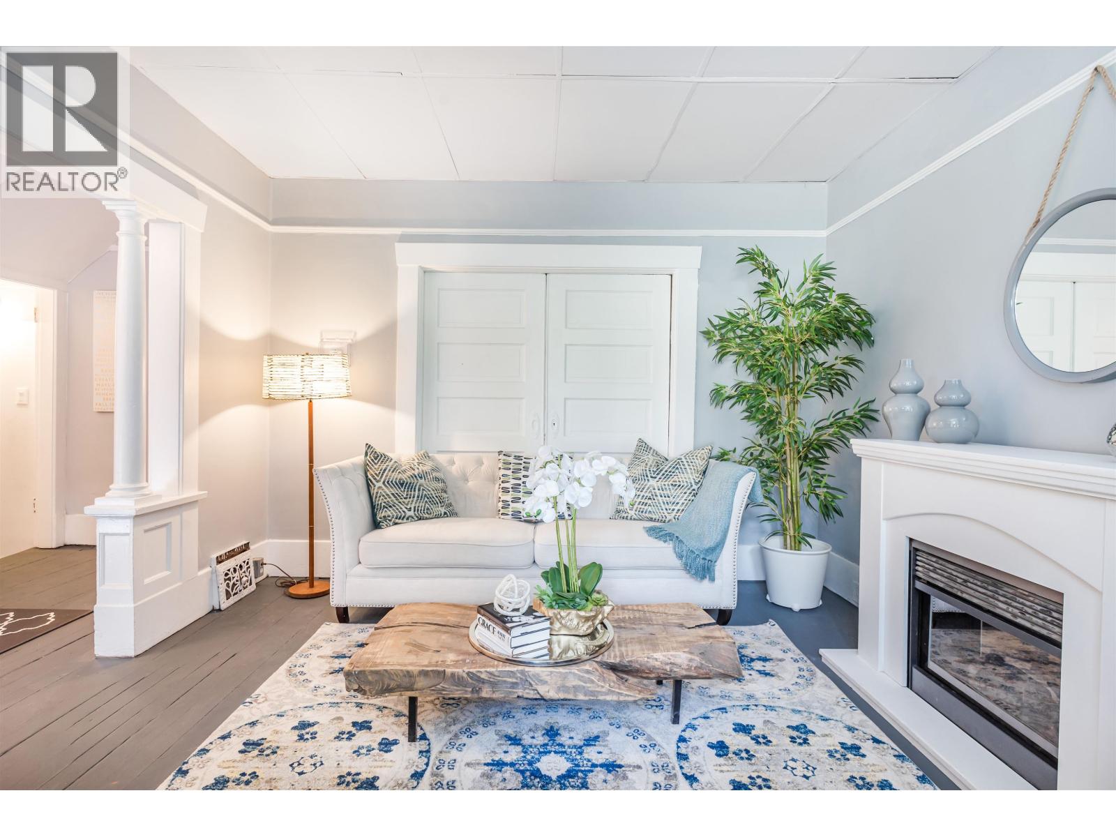 136 W 12th Avenue, Vancouver, British Columbia  V5Y 1T7 - Photo 3 - R3114154