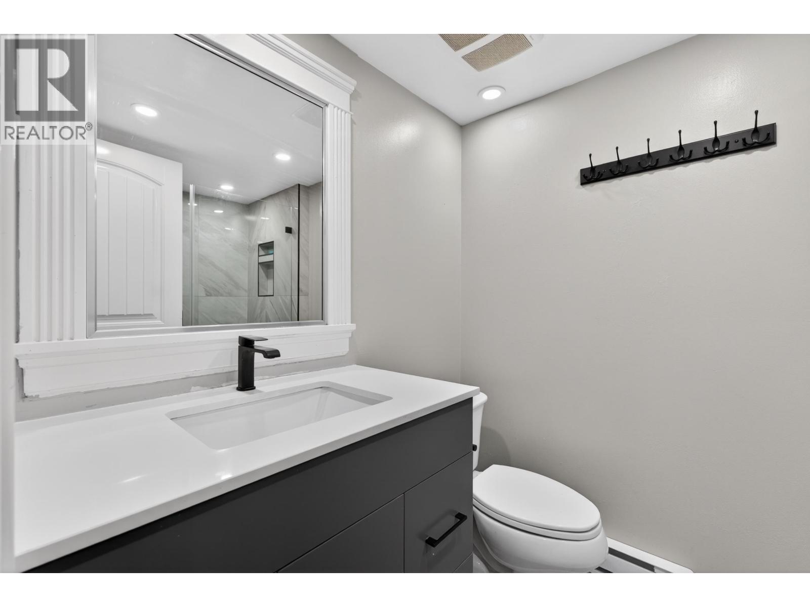 1213 Burkemont Place, Coquitlam, British Columbia  V3B 0C8 - Photo 29 - R3114161