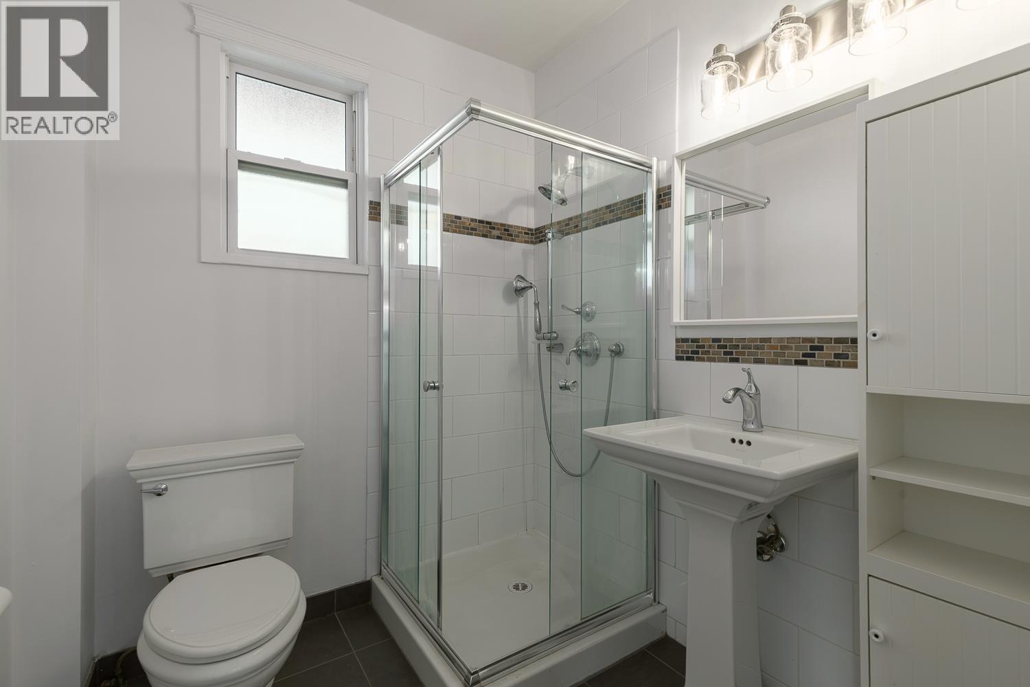 3853 Frances Street, Burnaby, British Columbia  V5C 2P1 - Photo 18 - R3114188