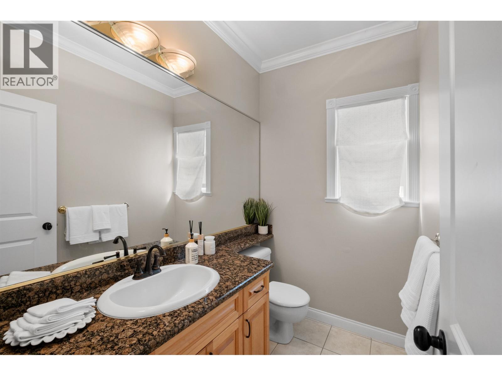 4127 Oxford Street, Burnaby, British Columbia  V5C 7A2 - Photo 17 - R3114200