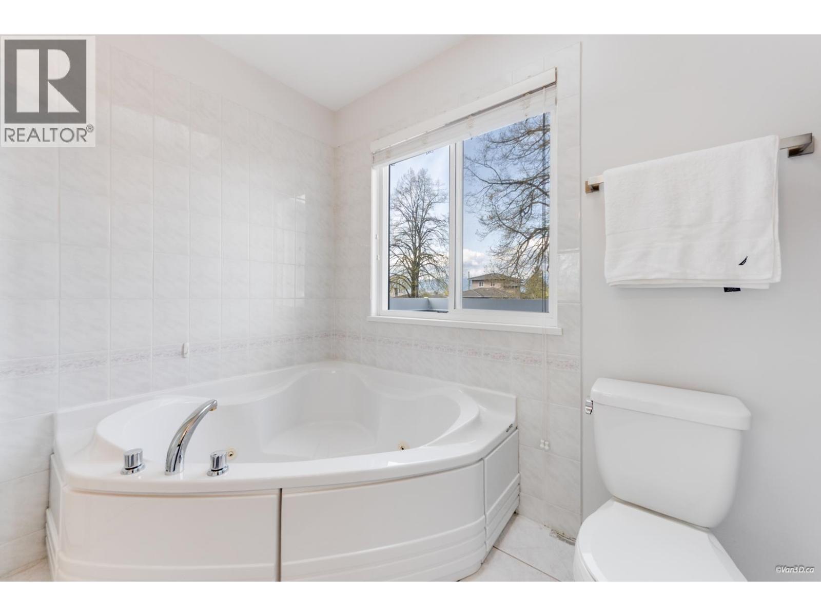 2648 E 19th Avenue, Vancouver, British Columbia  V5M 2S4 - Photo 23 - R3114215