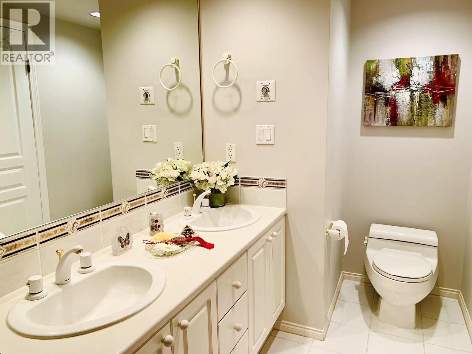 804 5775 Hampton Place, Vancouver, British Columbia  V6T 2G6 - Photo 2 - R3114219