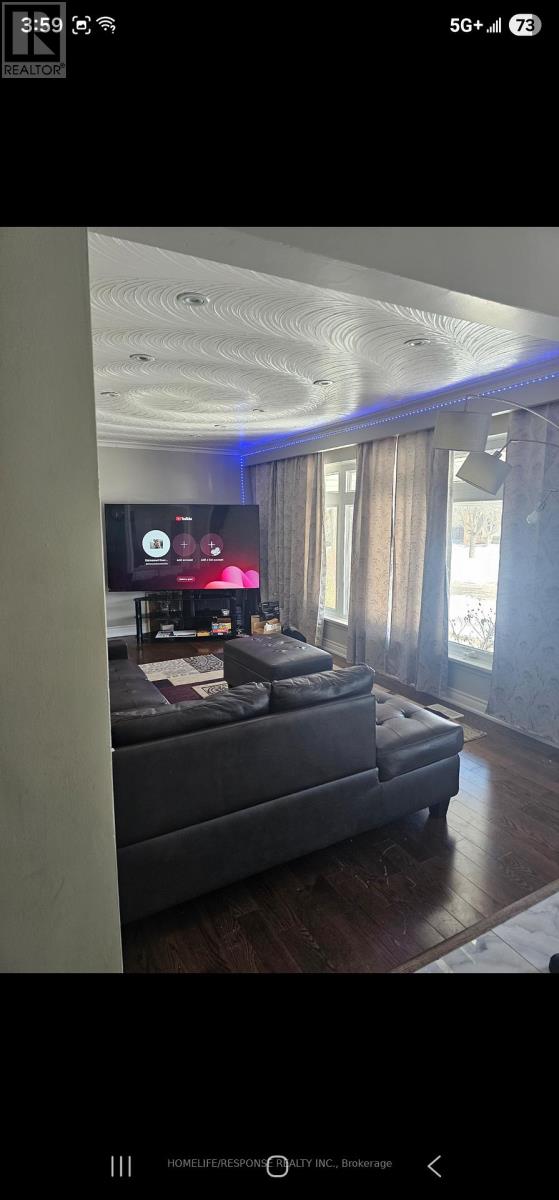 36 Gaiety Drive, Toronto, Ontario  M1H 1C1 - Photo 5 - E12939348