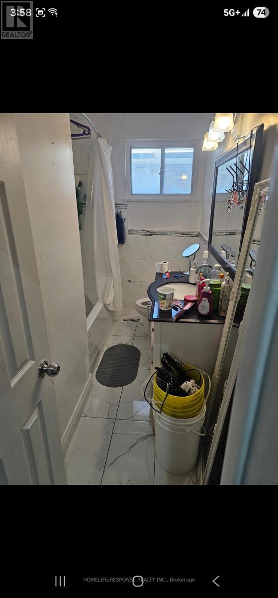 36 Gaiety Drive, Toronto, Ontario  M1H 1C1 - Photo 13 - E12939348