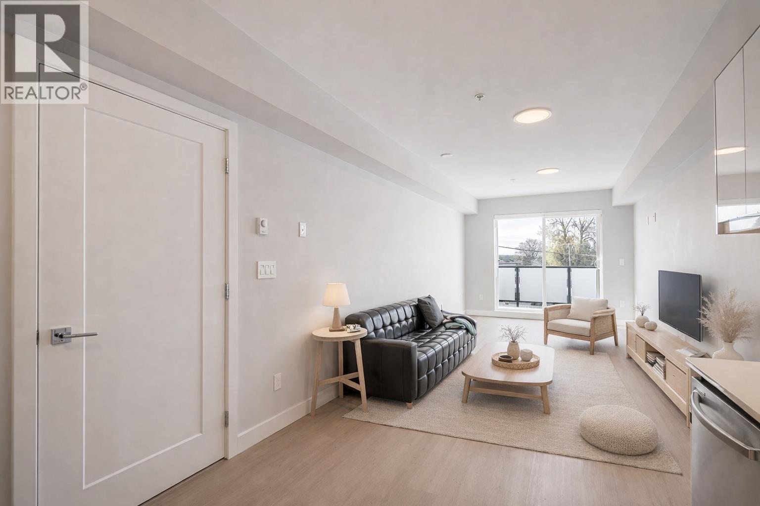 304 3050 Kingsway, Vancouver, British Columbia  V5R 5J7 - Photo 6 - R3113884