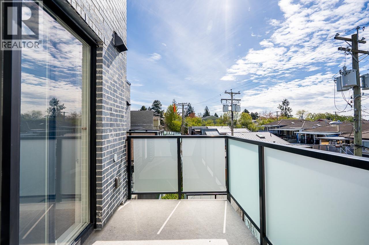 304 3050 Kingsway, Vancouver, British Columbia  V5R 5J7 - Photo 17 - R3113884