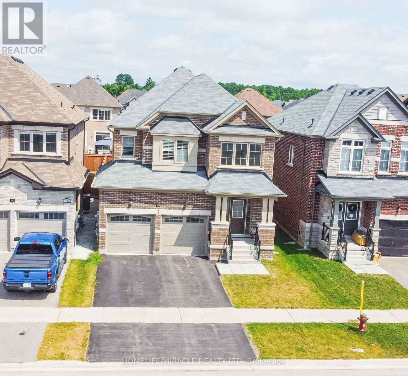 978 Barton Way, Innisfil, Ontario  L9S 0N5 - Photo 2 - N13027090