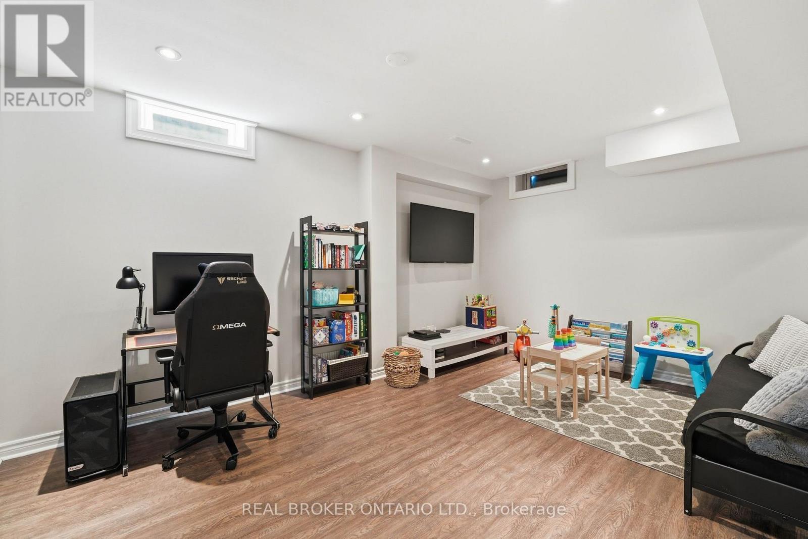 55 Christina Crescent, Bradford West Gwillimbury (Bradford), Ontario  L3Z 0B1 - Photo 26 - N13027134