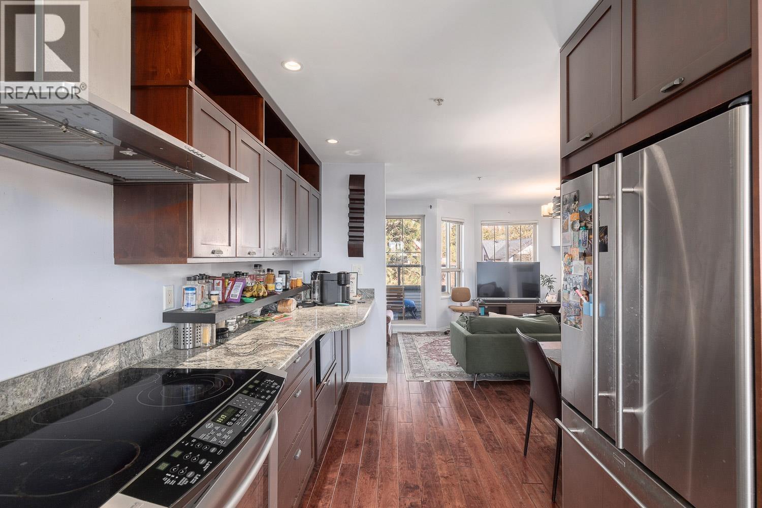 34 2375 W Broadway, Vancouver, British Columbia  V6K 2E6 - Photo 12 - R3114183