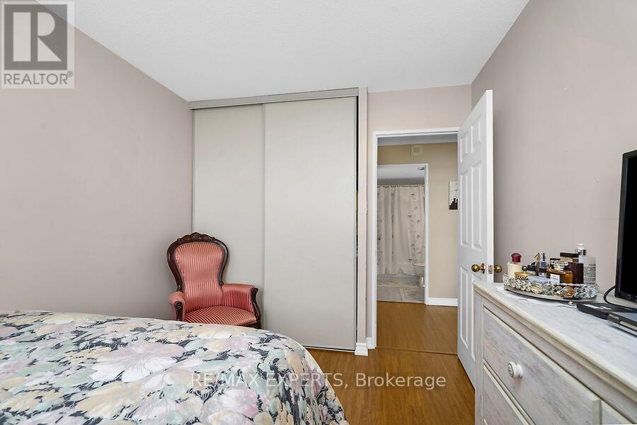 1607 - 100 County Court Boulevard, Brampton, Ontario  L6W 3X1 - Photo 27 - W13013664