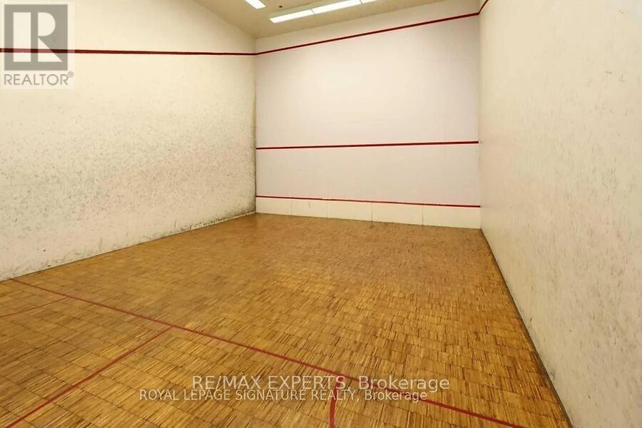 1607 - 100 County Court Boulevard, Brampton, Ontario  L6W 3X1 - Photo 32 - W13013664