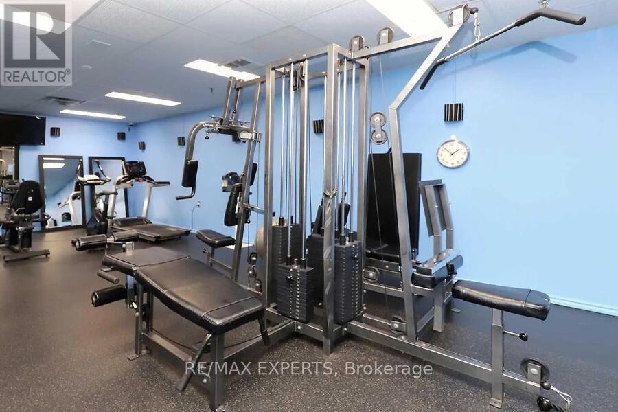 1607 - 100 County Court Boulevard, Brampton, Ontario  L6W 3X1 - Photo 31 - W13013664