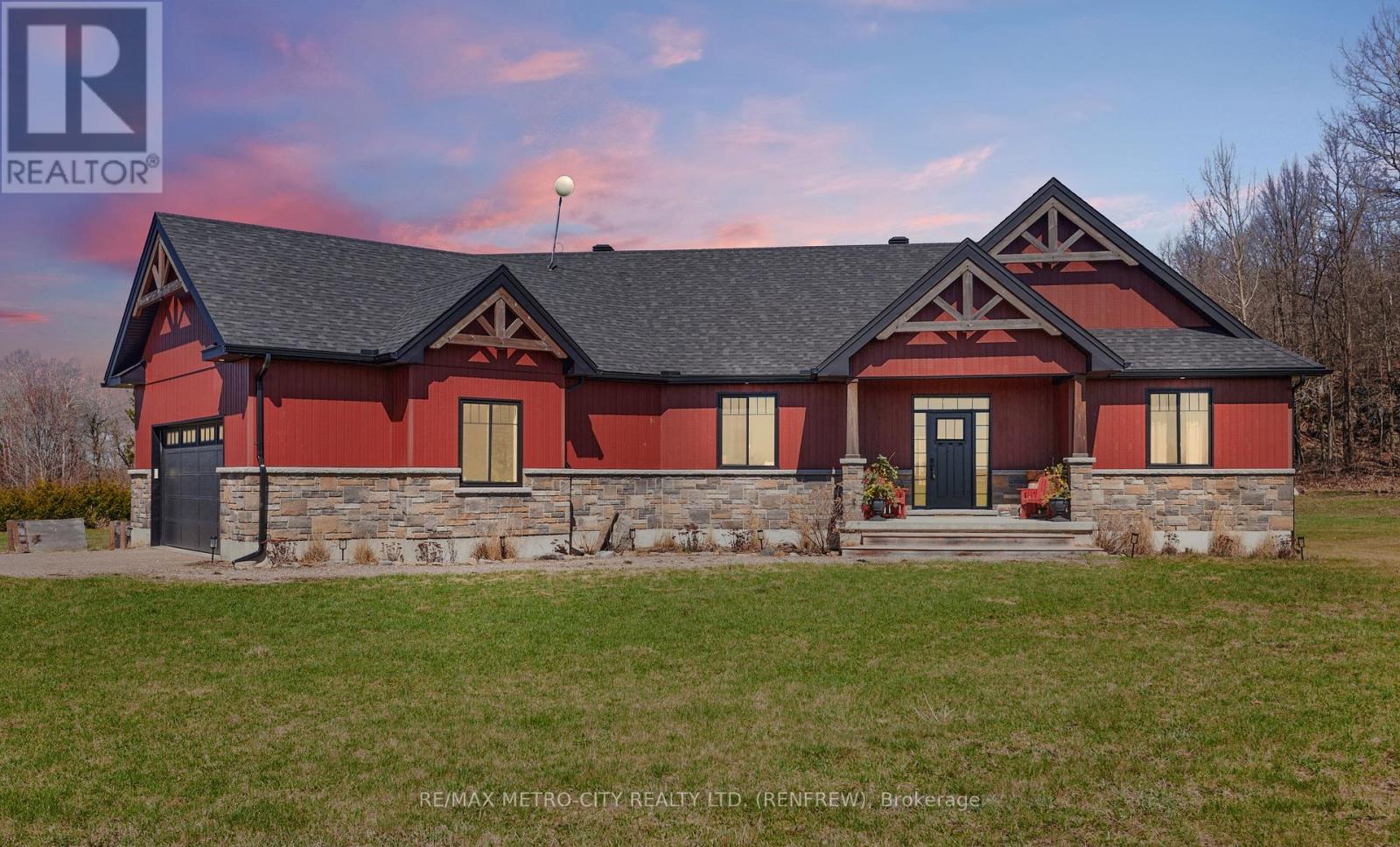 782 BRUCE STREET, Horton, Ontario