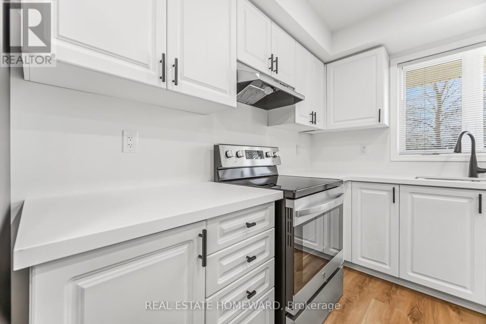 2 - 59 Mclaughlin Road N, Brampton, Ontario  L6X 1Y7 - Photo 8 - W13027096