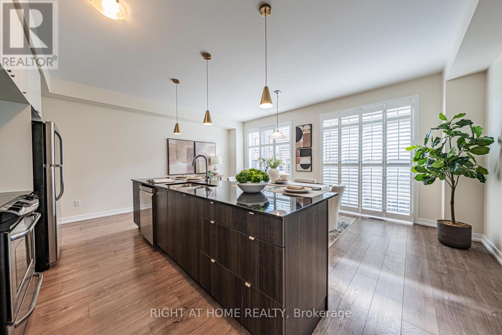 224 Wheat Boom Drive, Oakville, Ontario  L6H 0P4 - Photo 11 - W13027122