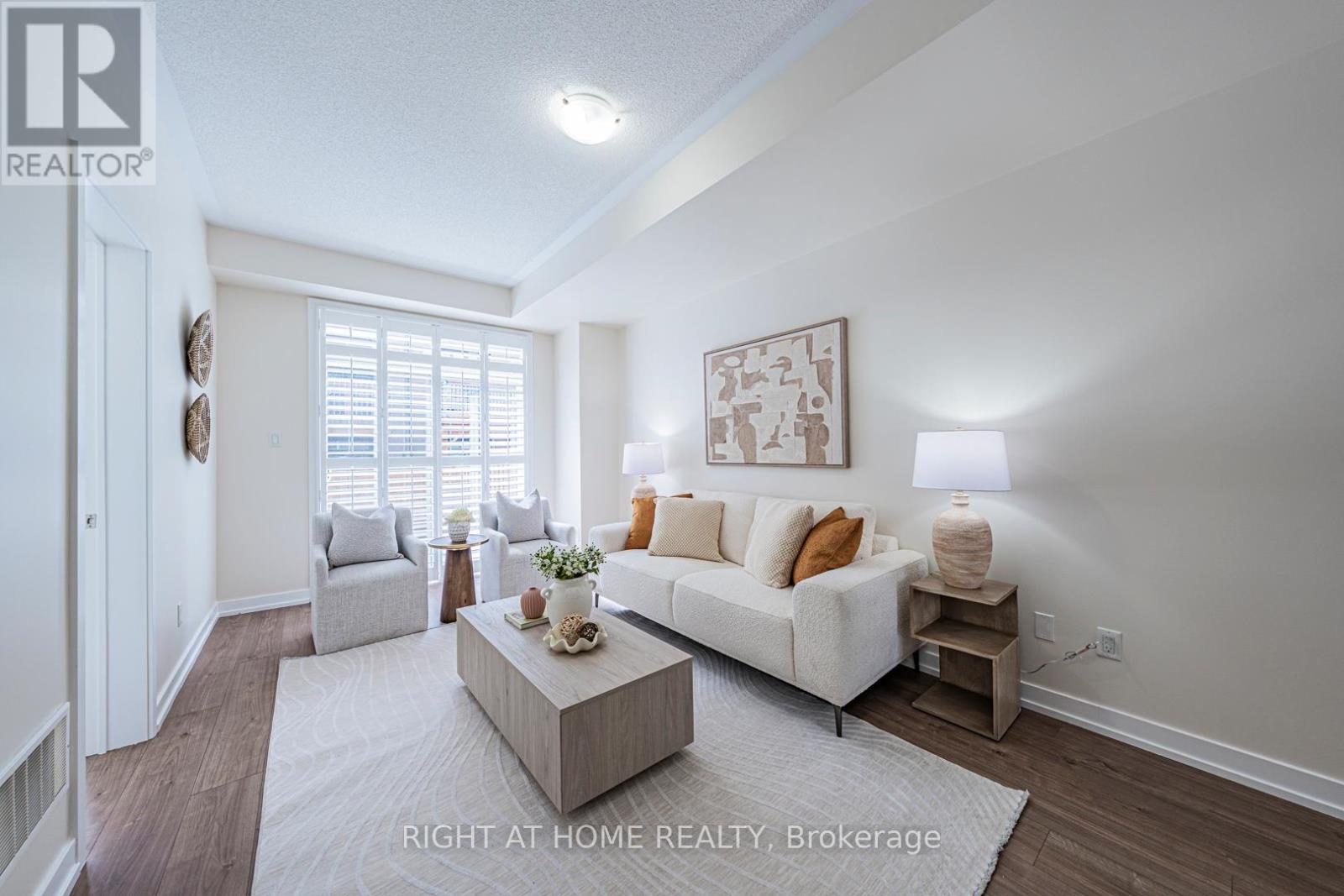 224 Wheat Boom Drive, Oakville, Ontario  L6H 0P4 - Photo 4 - W13027122