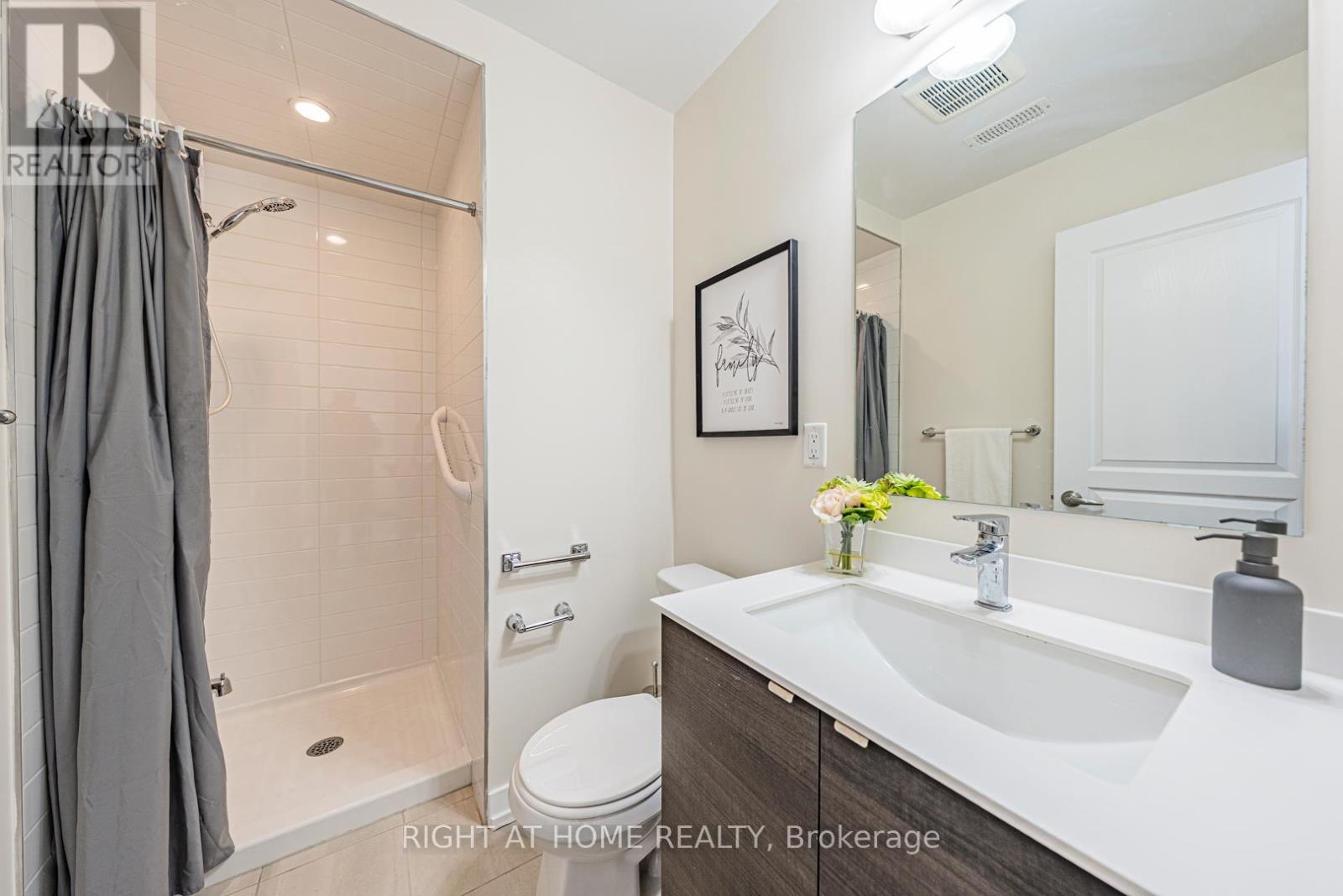 224 Wheat Boom Drive, Oakville, Ontario  L6H 0P4 - Photo 7 - W13027122