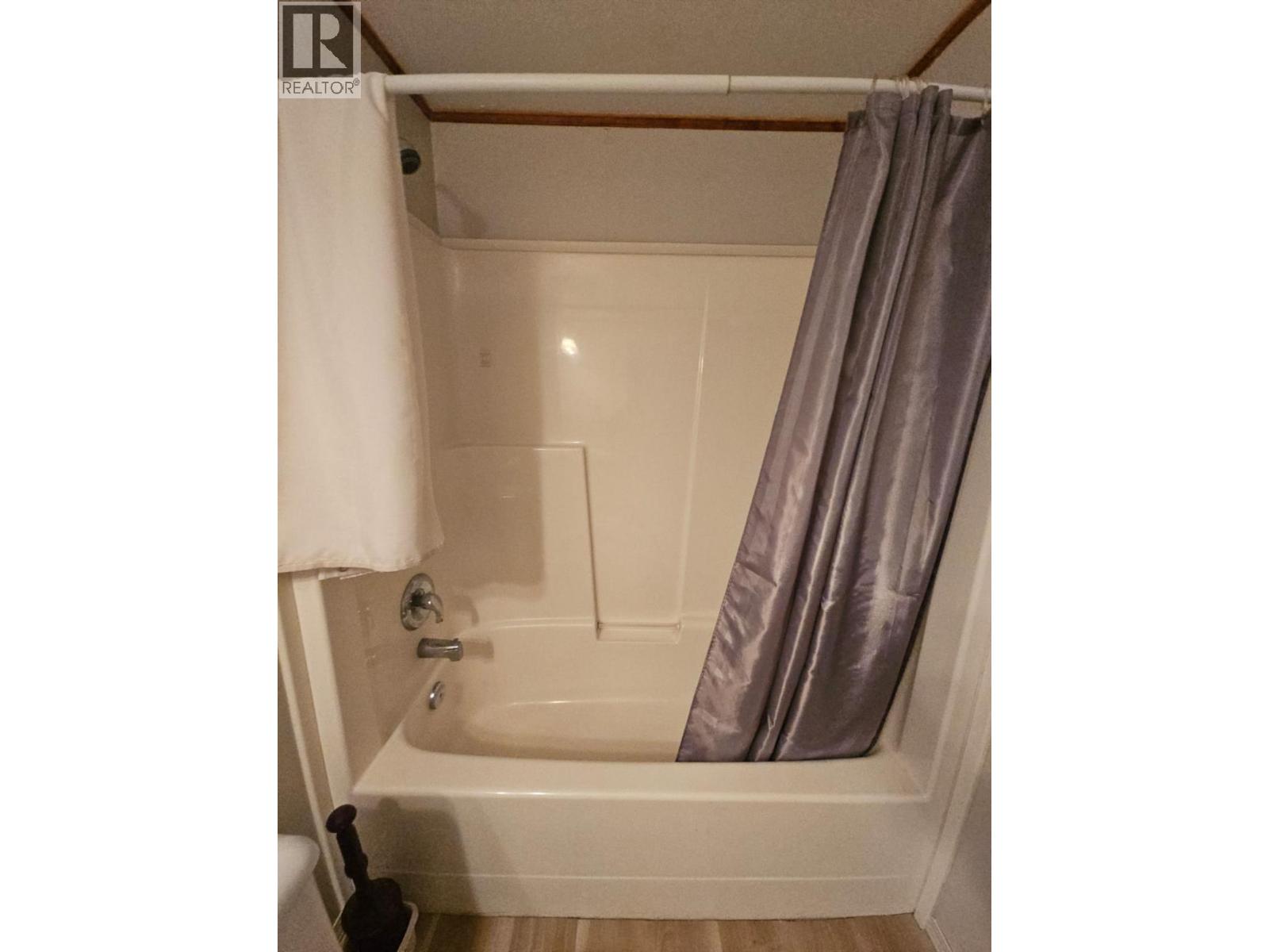 4504 42 Avenue NE, Chetwynd, British Columbia  V0C 1J0 - Photo 34 - 10373866