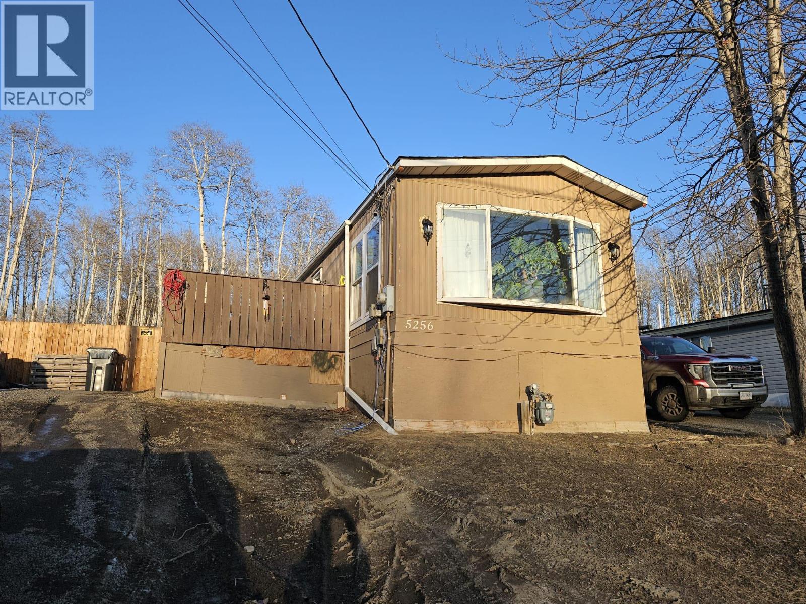 5256 45 Street SE, Chetwynd, British Columbia