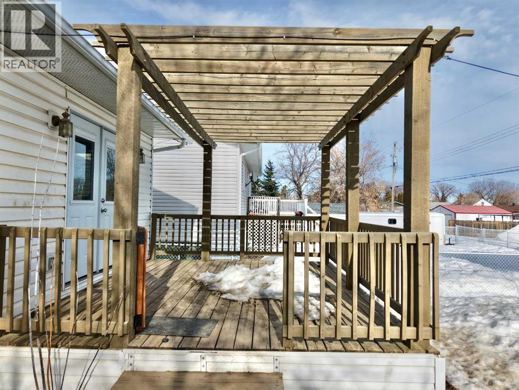 4817 54 Avenue, Grimshaw, Alberta  T0H 1W0 - Photo 10 - A2302294