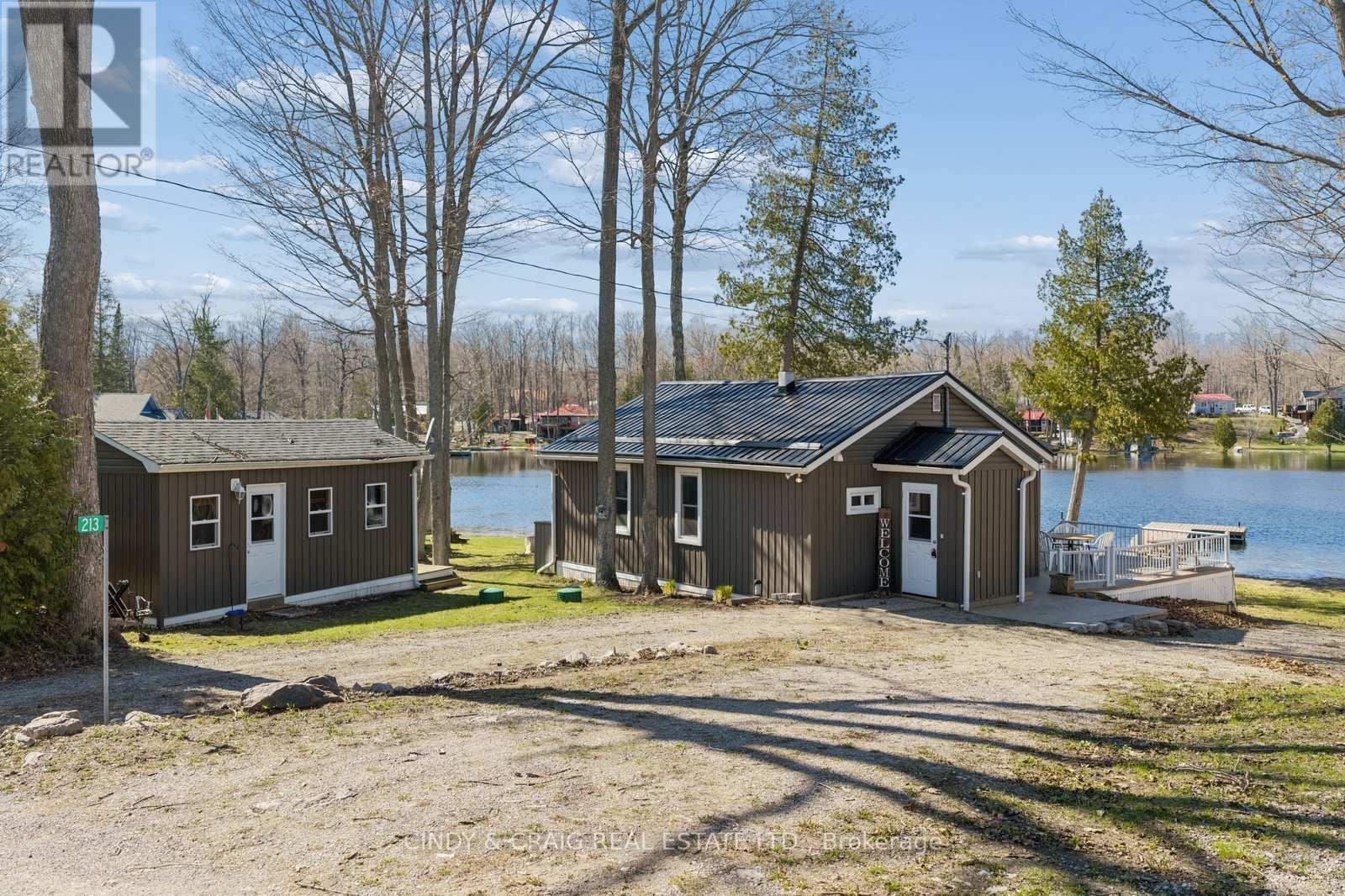 213 Rollies Point Road, Selwyn, Ontario  K0L 1R0 - Photo 16 - X13027092