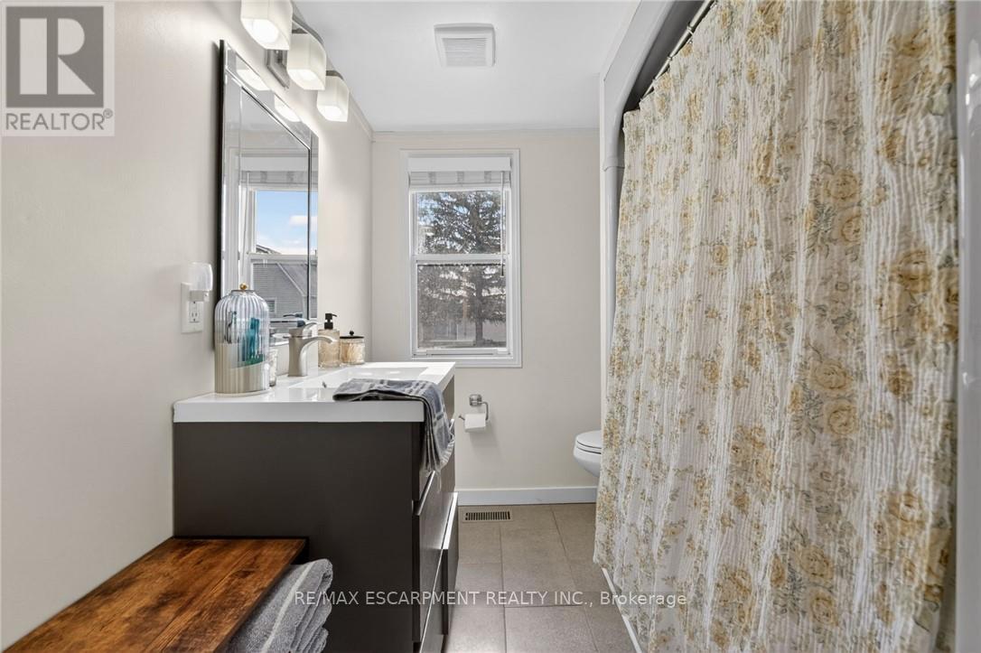 395 Mud Street E, Hamilton, Ontario  L8J 3B5 - Photo 19 - X13027100